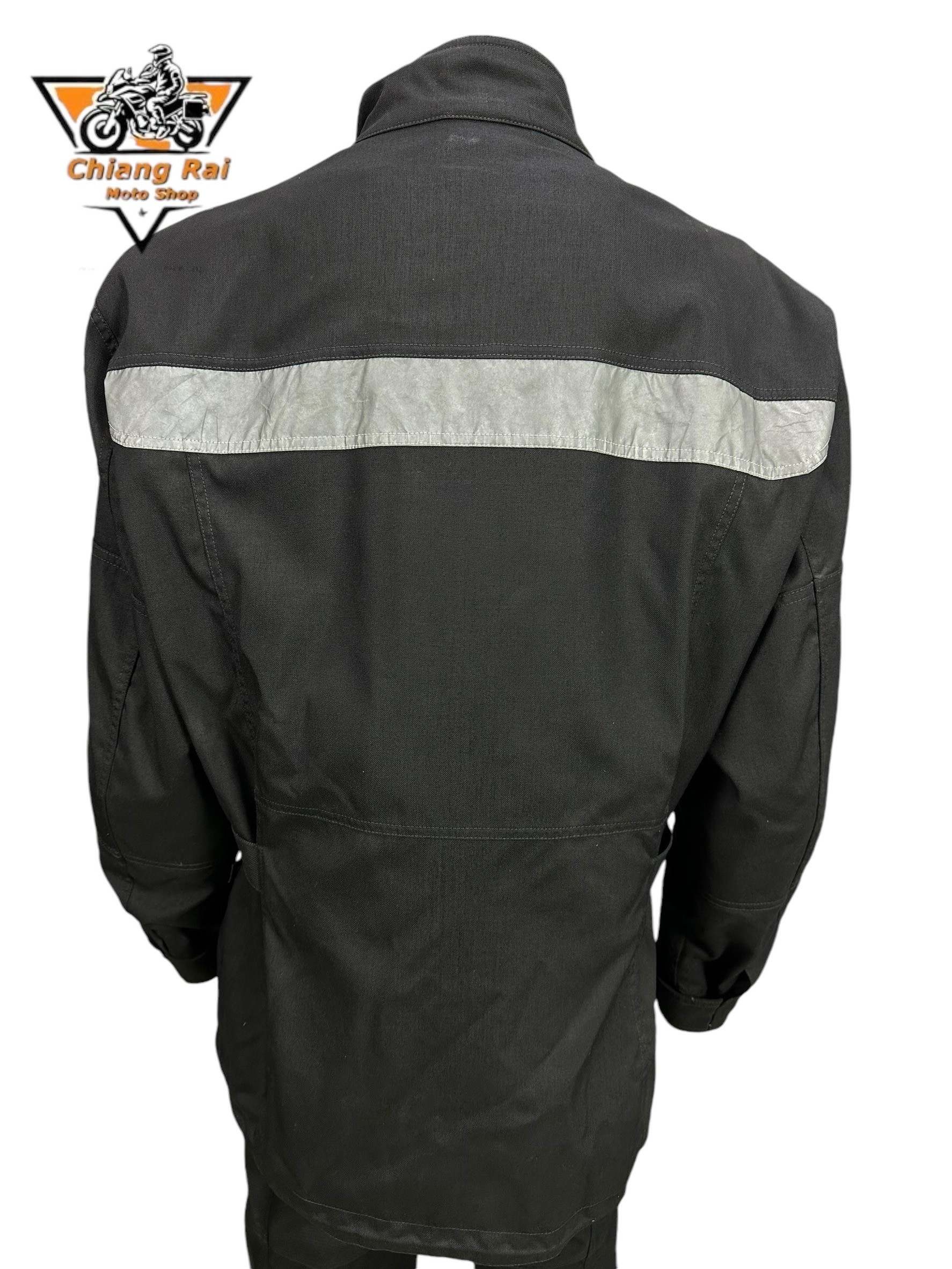 ชุดสำหรับขี่มอเตอร์ไซด์ ( มือสอง ) SET 012 ชุดทัวริ่ง เสื้อการ์ด + กางเกง ยี่ห้อ* ** BMW***