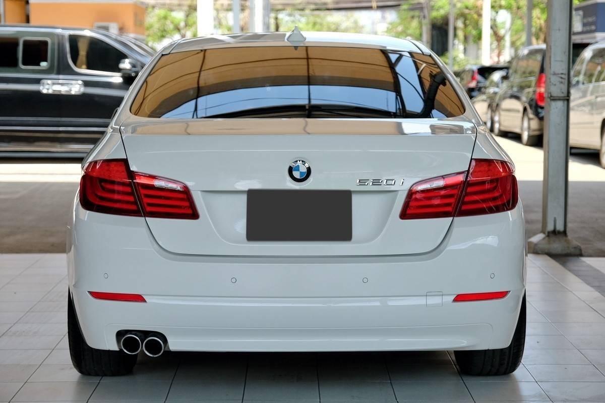 Bmw 520i F10 ปี 2014