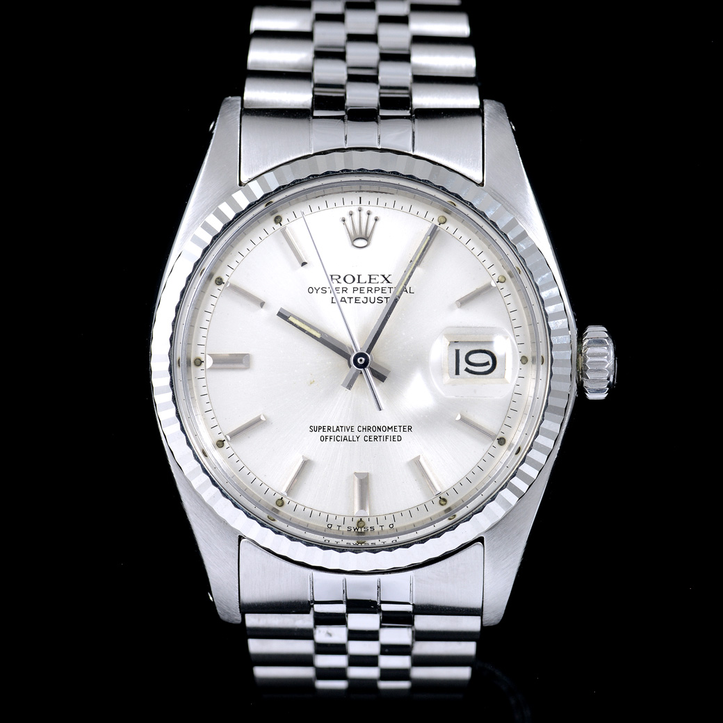 Rolex Datejust Sigma Dial Ref.1601 หน้าปัดสีเงิน2ชั้น หลักชั่วโมงทองคำขาว ขอบหยักทองคำขาว สายจูบีลีแท้ นาฬิกาปี1976 Automatic ขนาด 36 mm