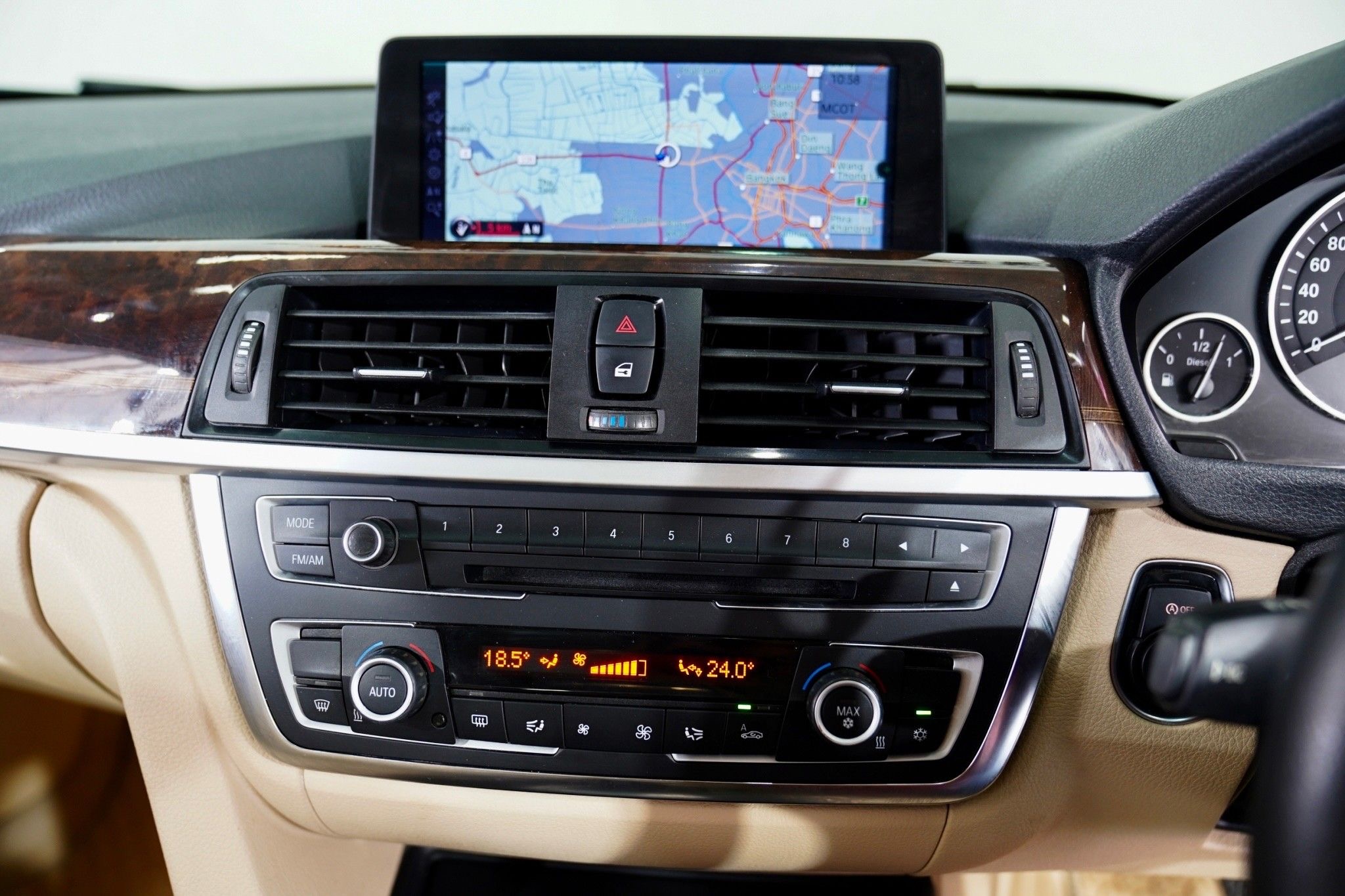 BMW SERIES3 F30 320D 2.0 LUXURY ปี2012