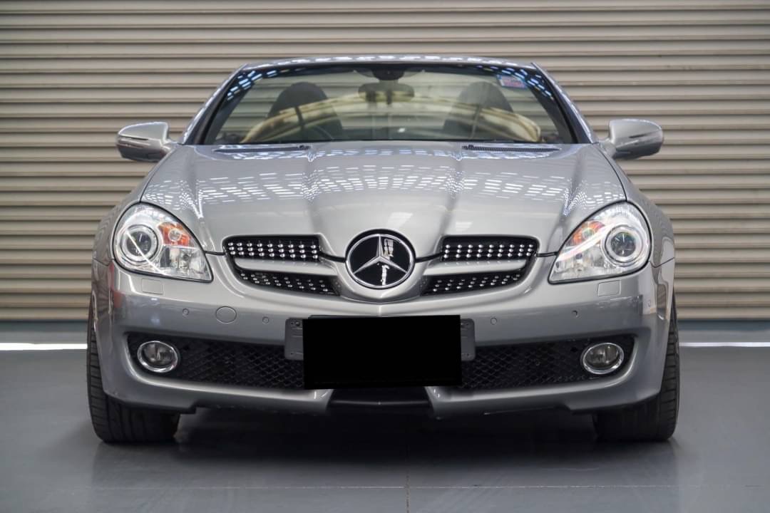 Mercedes Benz SLK200 AMG โฉม facelift แท้ สีเทา ปี 2011