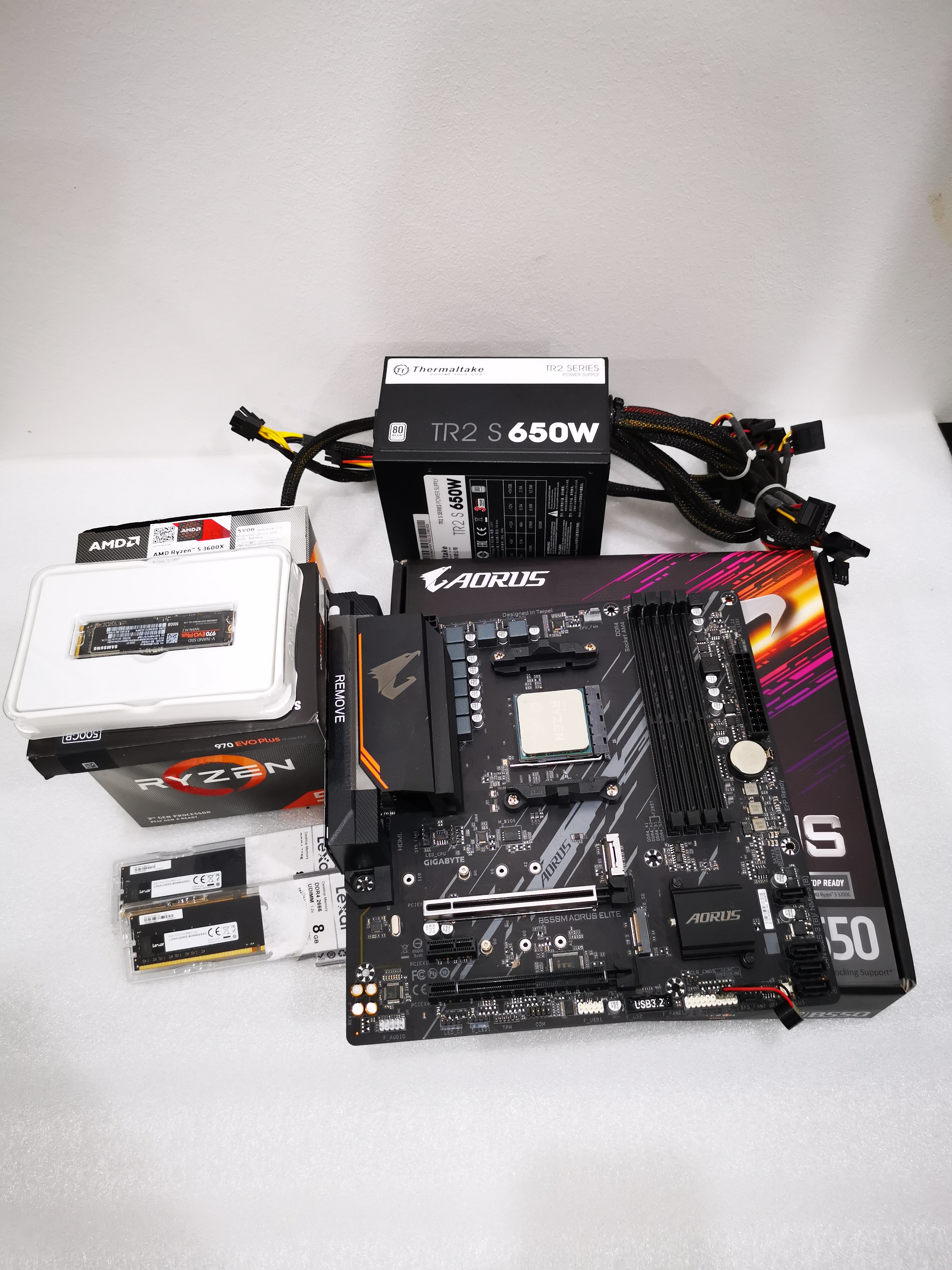ยกเซ็ต GIGABYTE B550M + R5 3600X