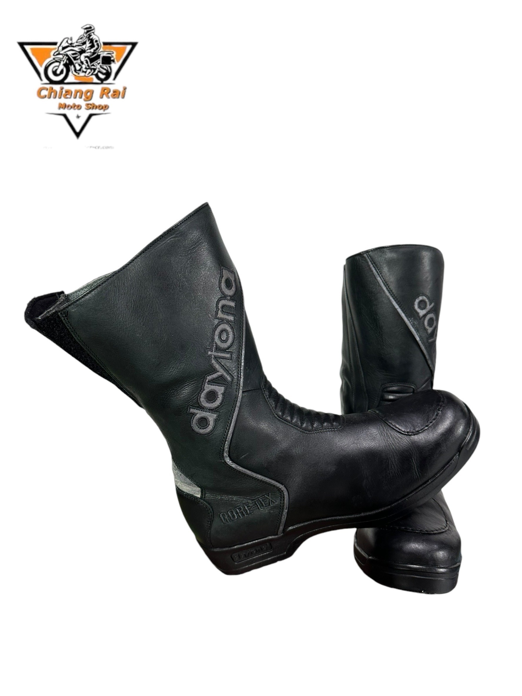 รองเท้าขี่มอเตอร์ไซด์( มือสอง) RCBS-836 Size ขนาดจากป้าย 41:EUR / 7:UK / 26:Cm.(daytona)