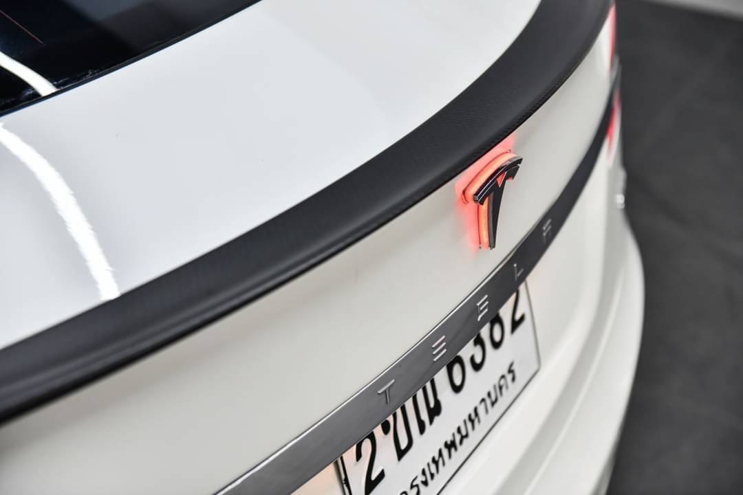 TESLA MODEL S P85D ปี 2015