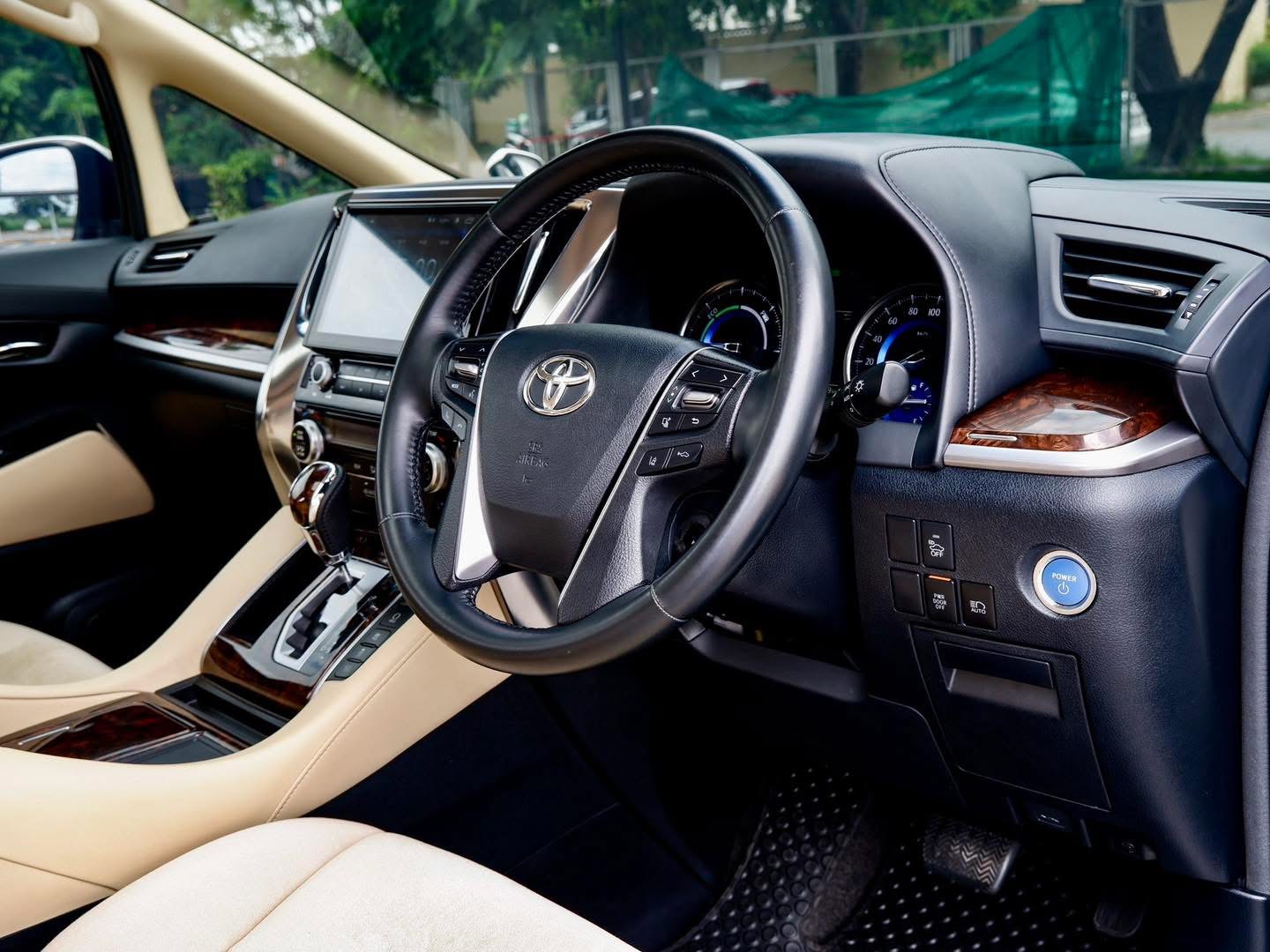 Toyota Vellfire Hybrid X 2.5L Minorchange ปี 2020