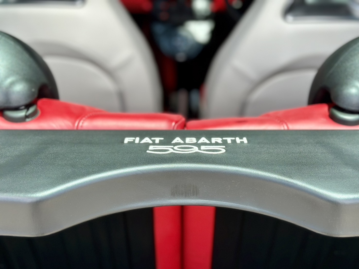 Fiat Abarth 595 50th Anniversary ปี 2014
