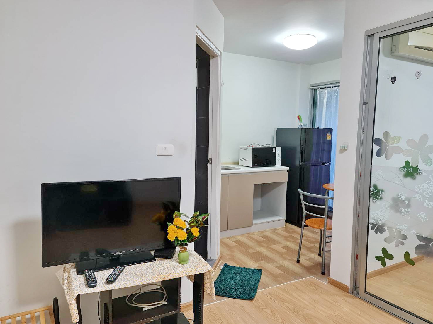 ให้เช่า D condo รัตนาธิเบศร์ ใกล้ MRT ไทรม้า ห้องถูกสุด