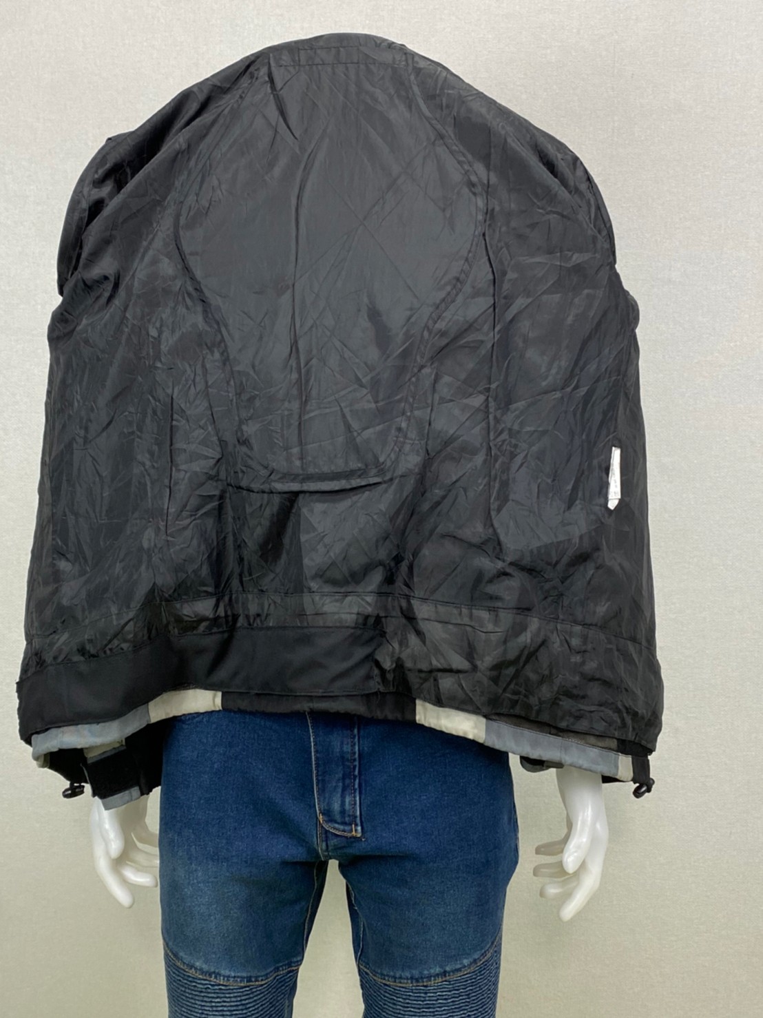 เสื้อขี่มอเตอร์ไซด์( มือสอง) RCTA 217 อก 48" ยาว 29" ยี่ห้อ**LEVIOR**