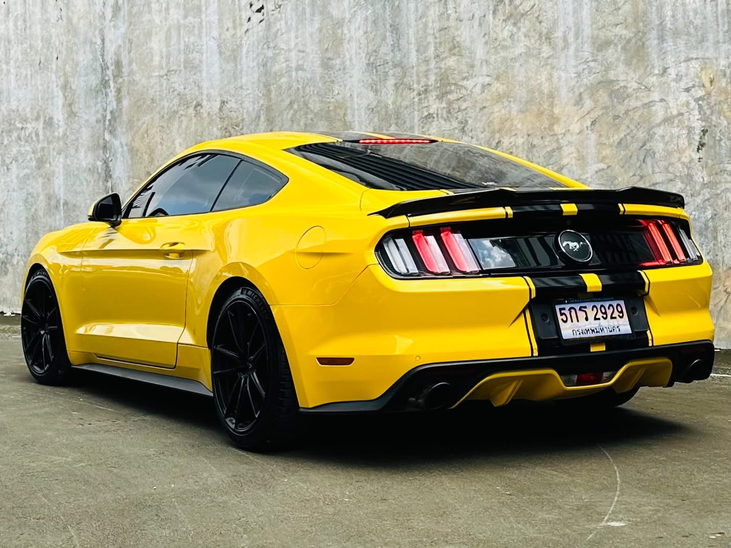 Ford Mustang 2.3L EcoBoost ปี 2016