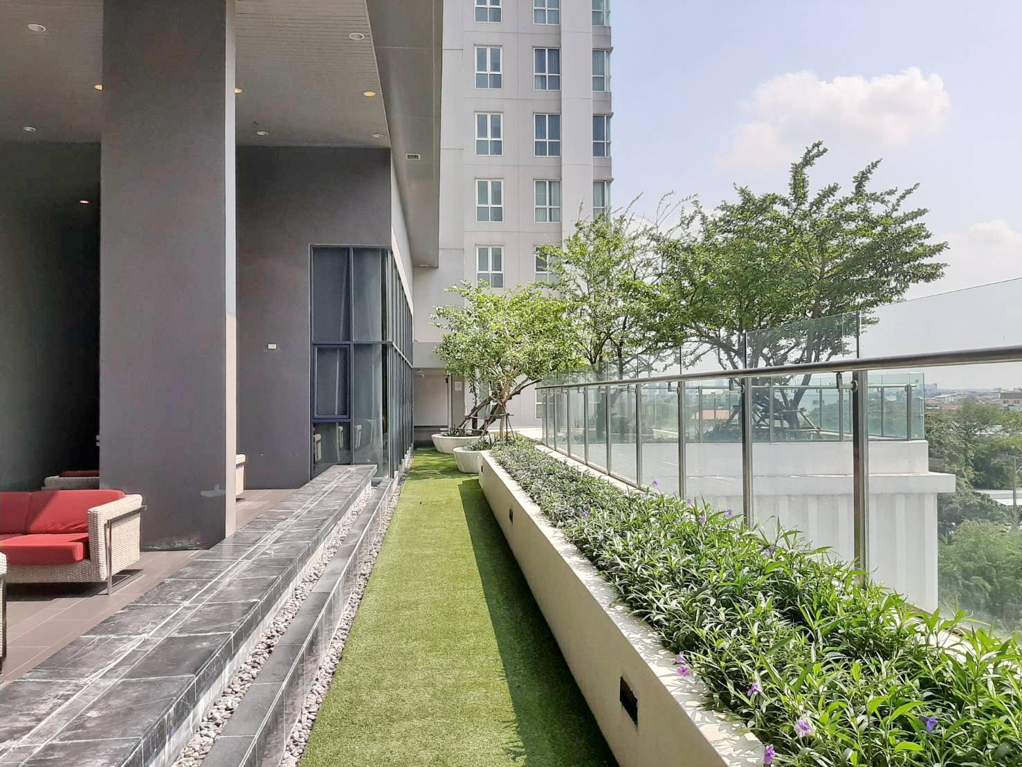 ให้เช่า The Hotel Service รัตนาธิเบศร์