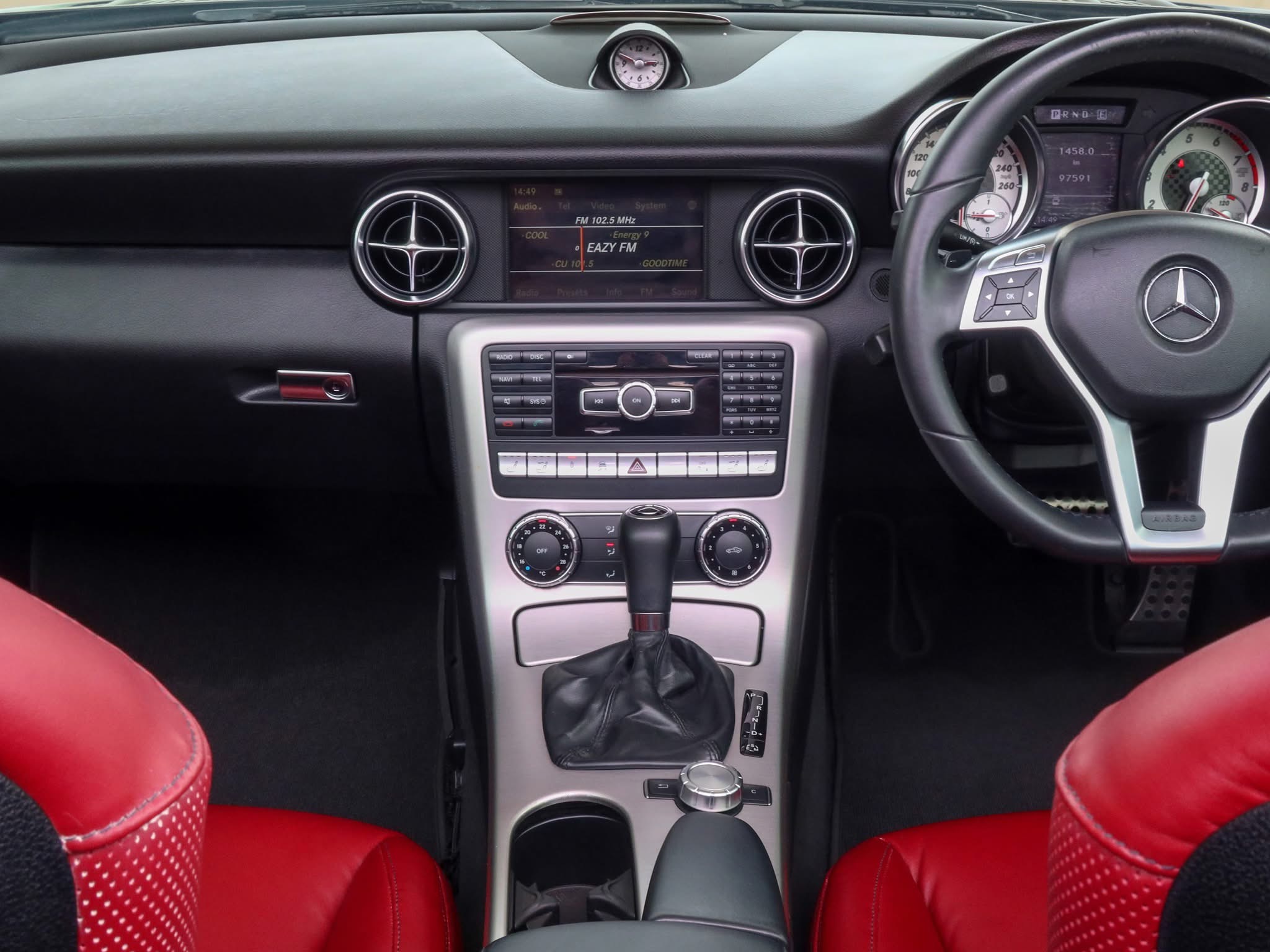 Mercedes Benz SLK200 AMG Dynamic ปี 2014