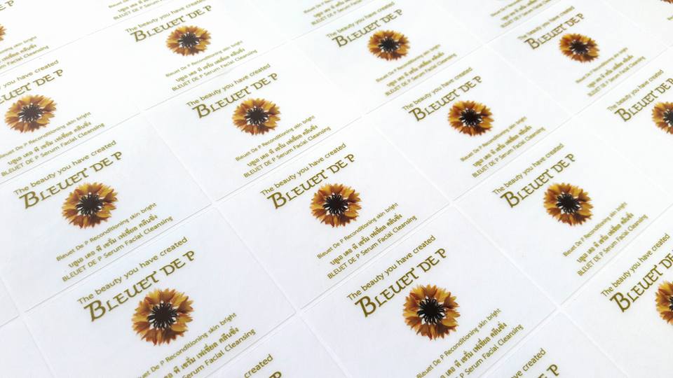 ฉลากสินค้าสติ๊กเกอร์พีวีซี (PVCขาว)