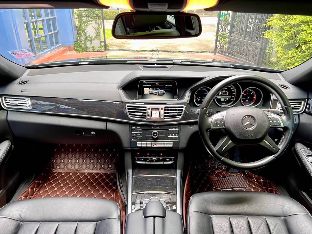 Mercedes Benz E300 Diesel Blutec Hybrid ปี 2016