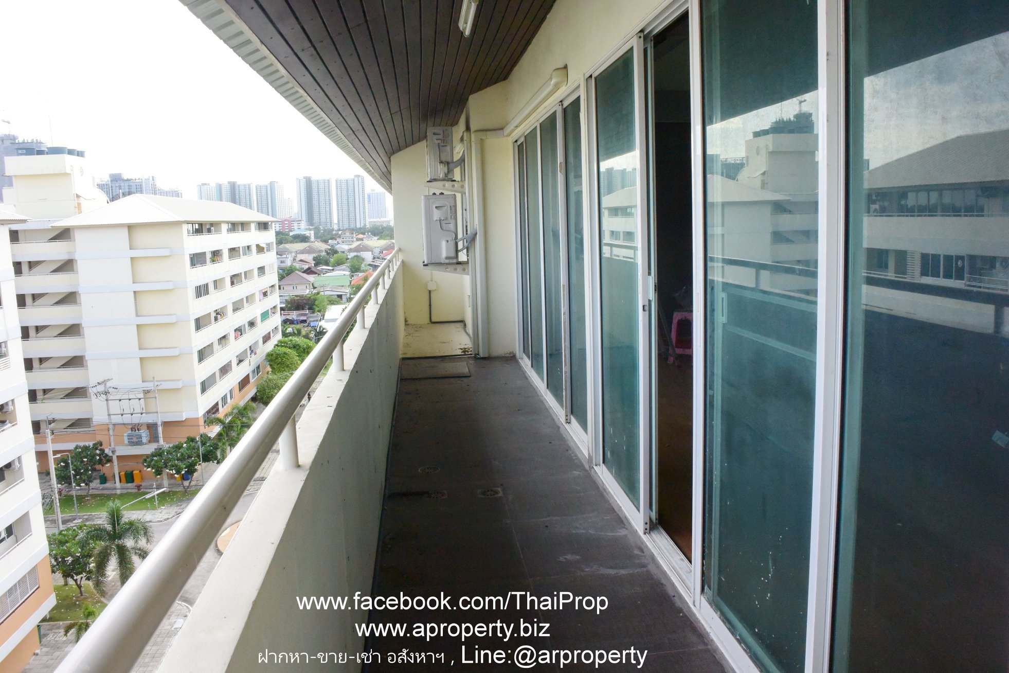ให้เช่า คอนโด 3 ห้องนอน ขนาด 118 ต.ร.ม ติดรถไฟฟ้าศูนย์ราชการนนทร