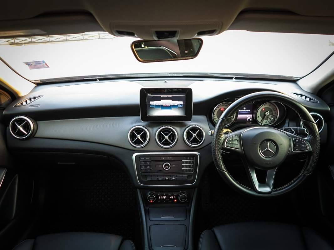 ขาย BENZ GLA 200 URBAN ปี 2016