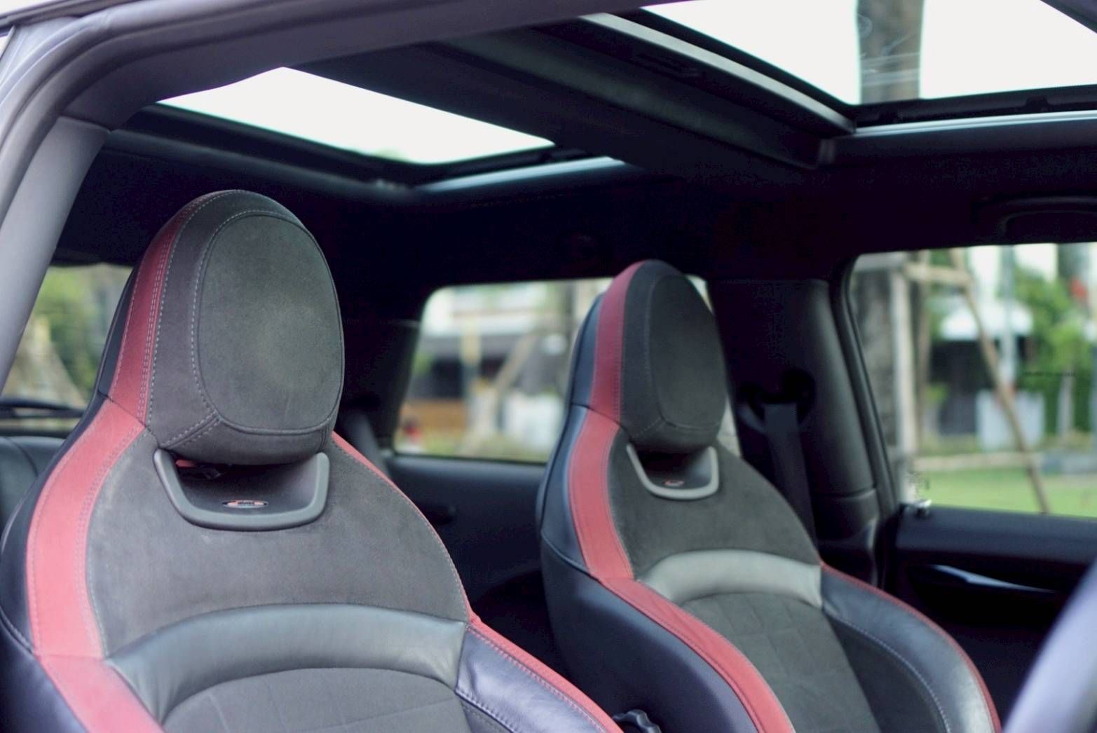 Mini John Cooper Works ปี 2016