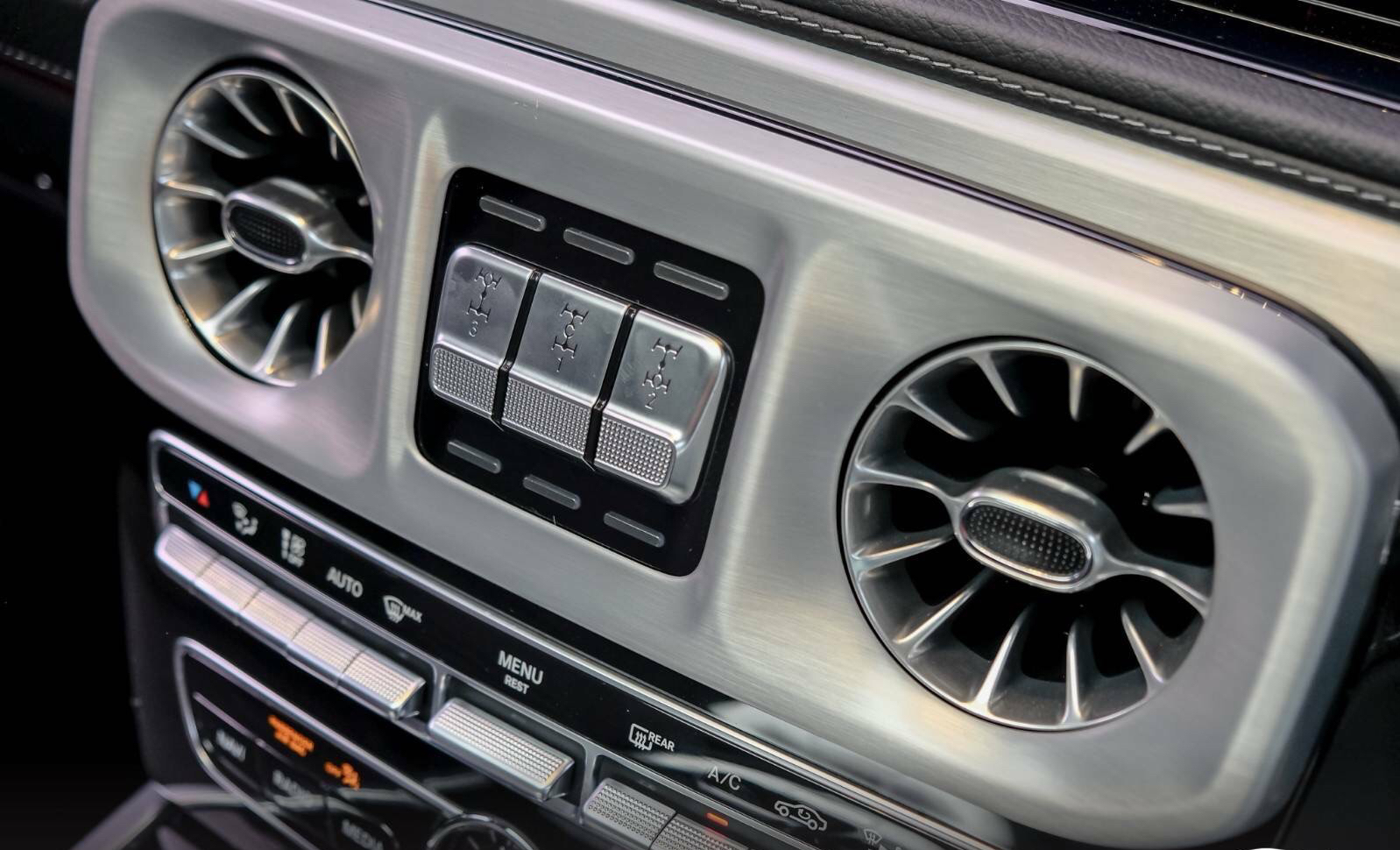 Mercedes G400d AMG ปี 2022