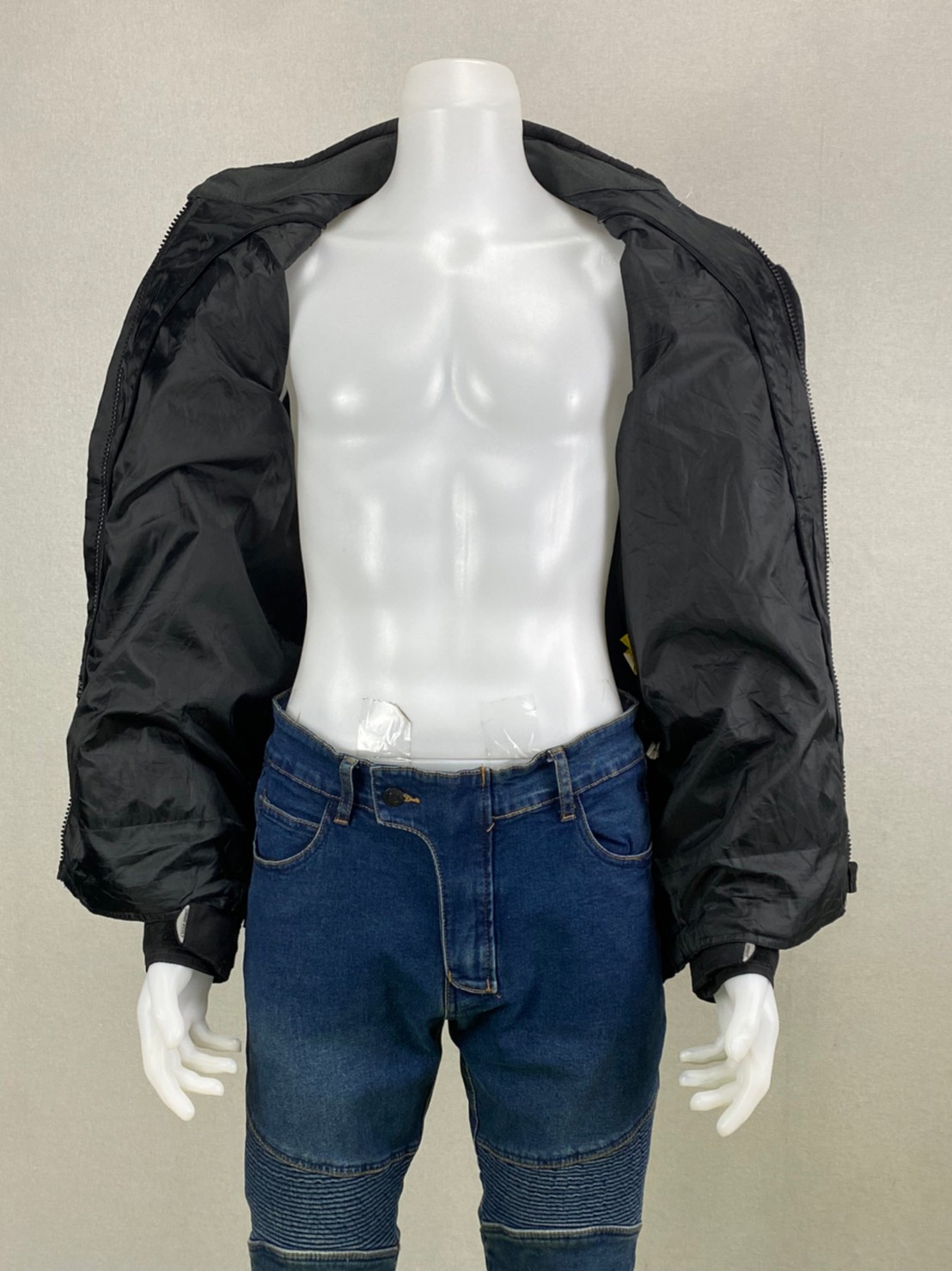 เสื้อขี่มอเตอร์ไซด์( มือสอง) RCTA 260 อก 54 " ยาว 30" ยี่ห้อ**CYCLE SPIRIT**