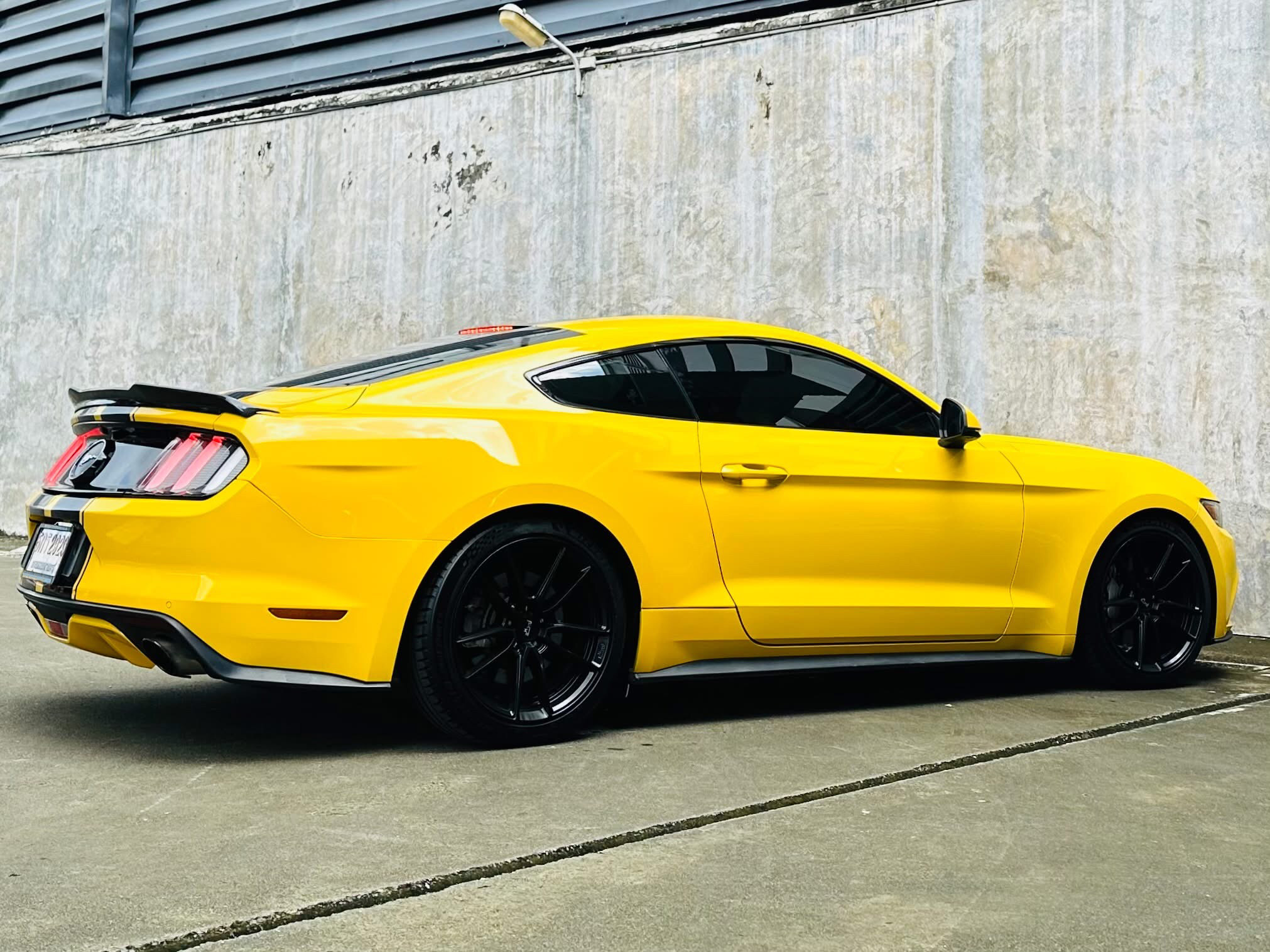 Ford Mustang 2.3L EcoBoost ปี 2016