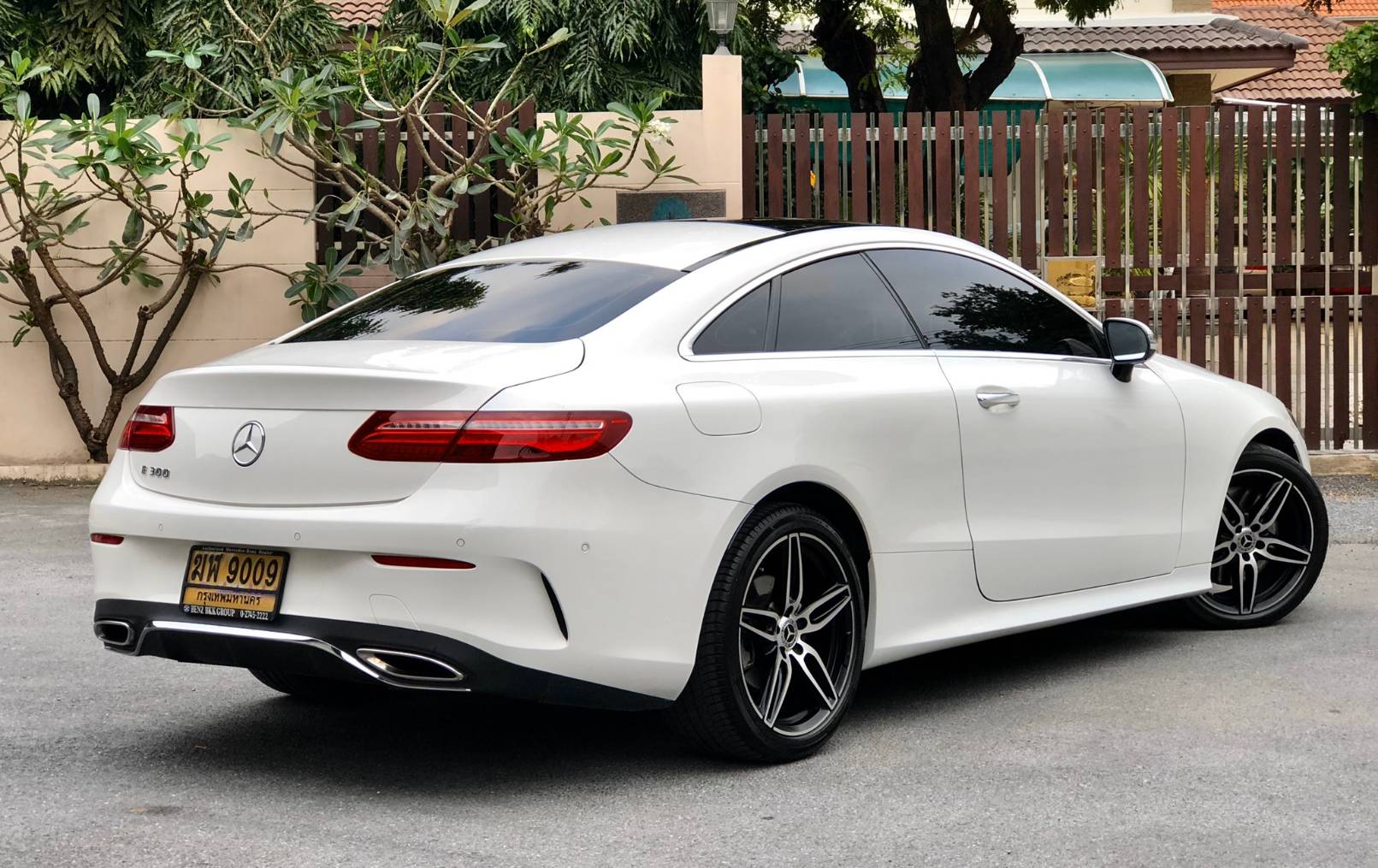 Mercedes Benz E300 Coupe AMG ปี 2017 แท้