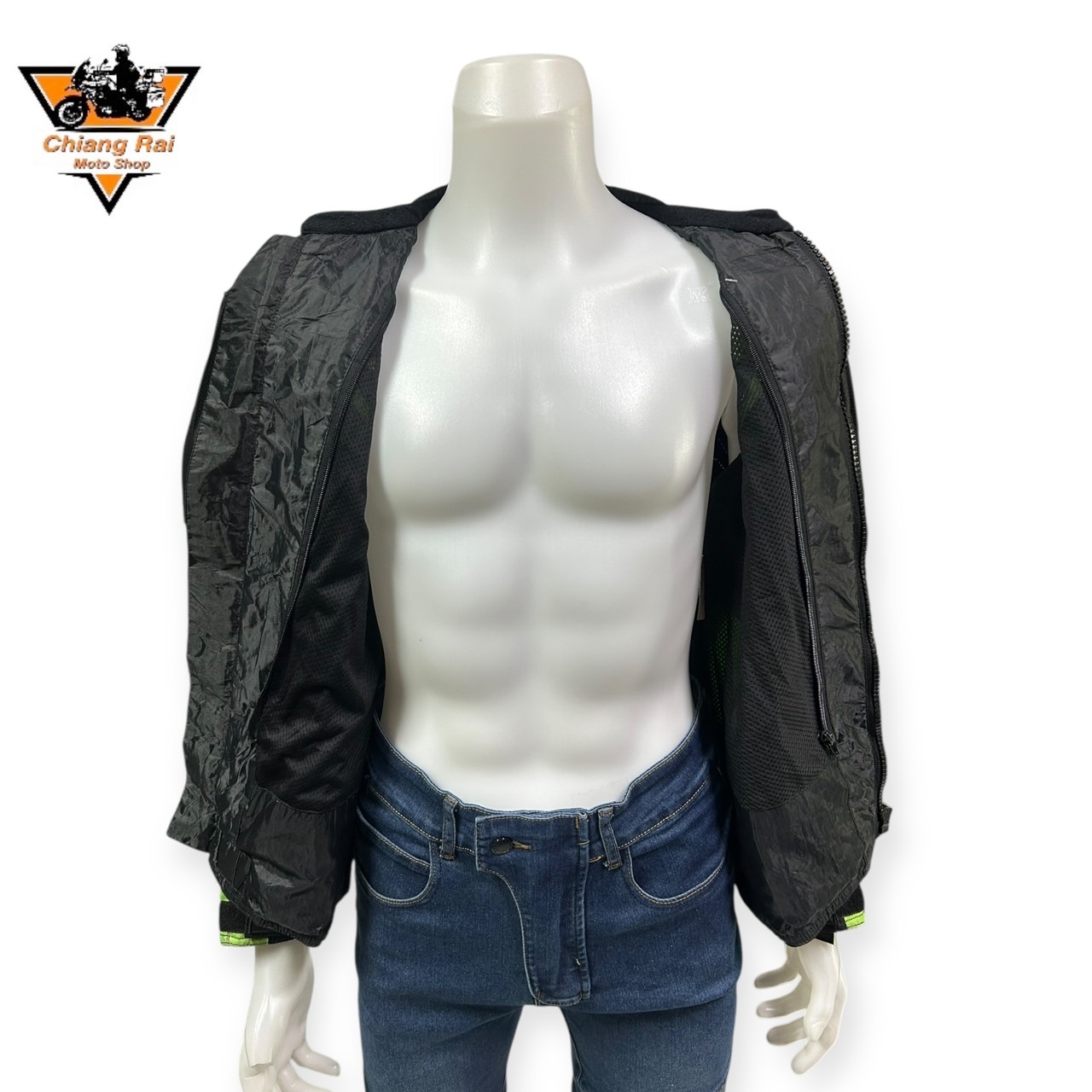 เสื้อขี่มอเตอร์ไซด์( มือสอง) CRSB 023 : อก 44" ยาว 25" (M) **IKUE**