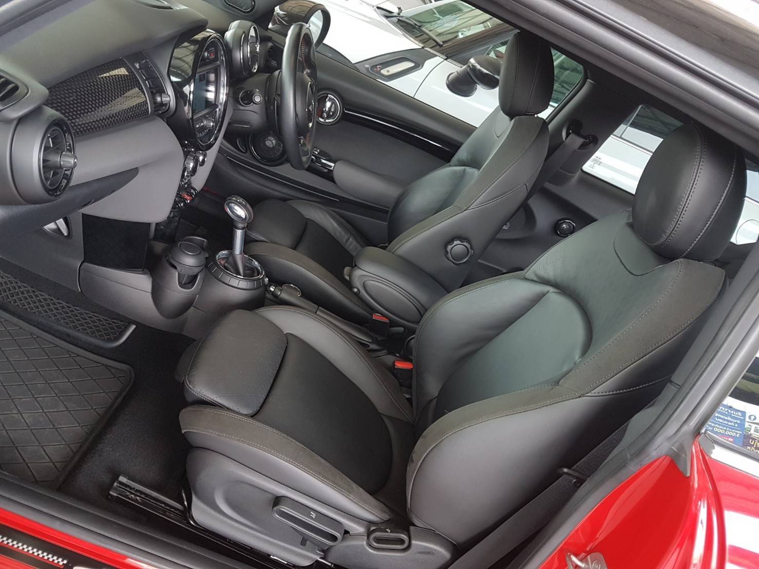 Mini Cooper S RHD john ปี 2015