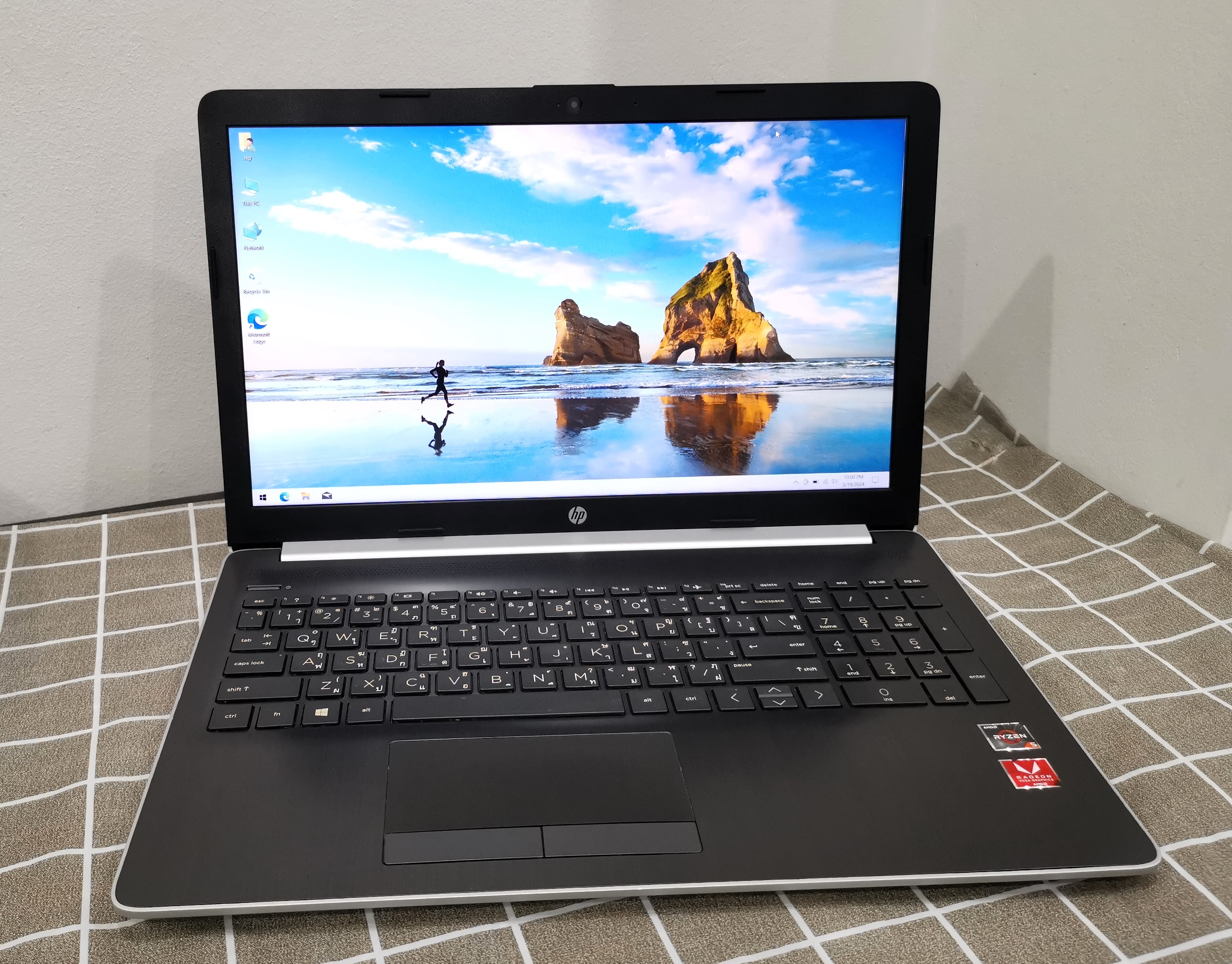 HP 15-db1002au