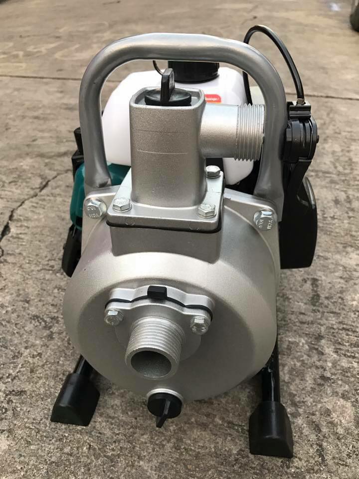 ปั๊มน้ำเครื่องยนตร์ ใช้น้ำมันเบนซิน ยี่ห้อ Kanto รุ่น KT-10CX