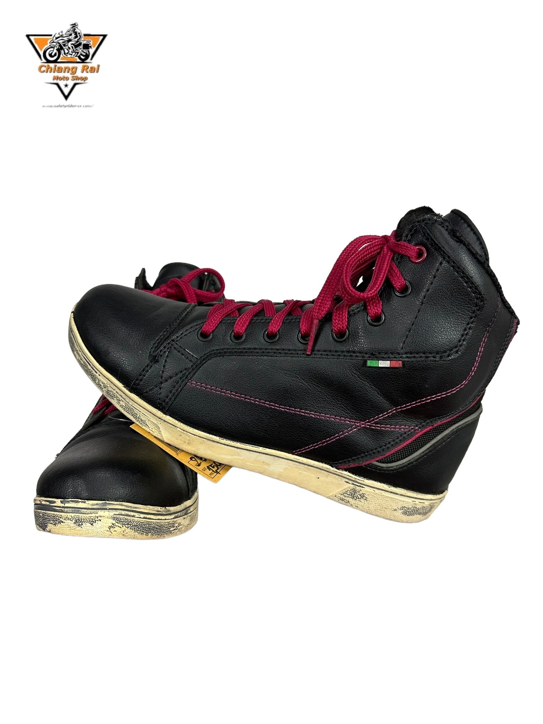 รองเท้าขี่มอเตอร์ไซด์( มือสอง) RCBS-570 Size ขนาดจากป้าย 41:EUR / 7:UK / 25.4:Cm.(VANUCCI)