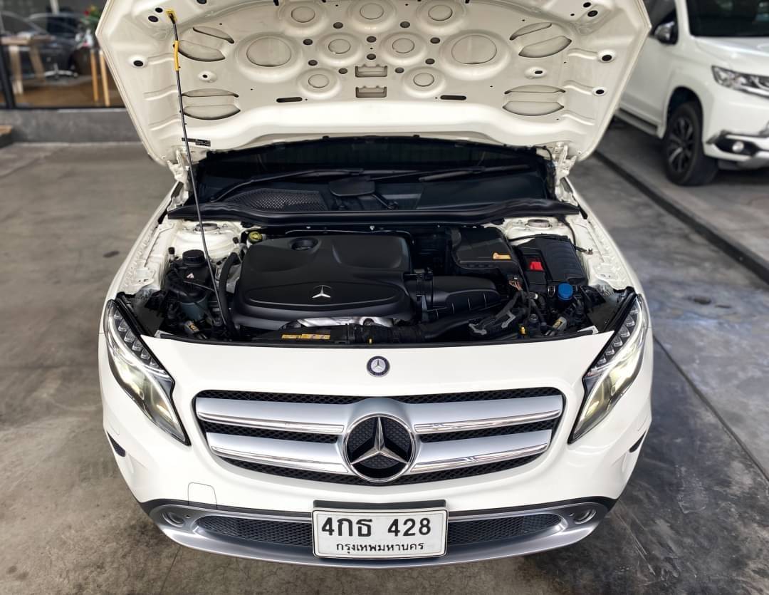 Mercedes-Benz GLA 200 Urban ปี 2015
