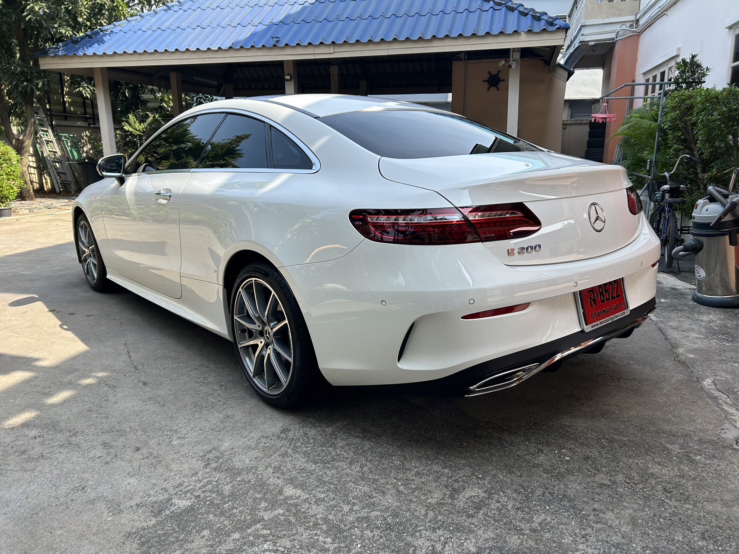 Mercedes Benz E200 coupe ปี 2022