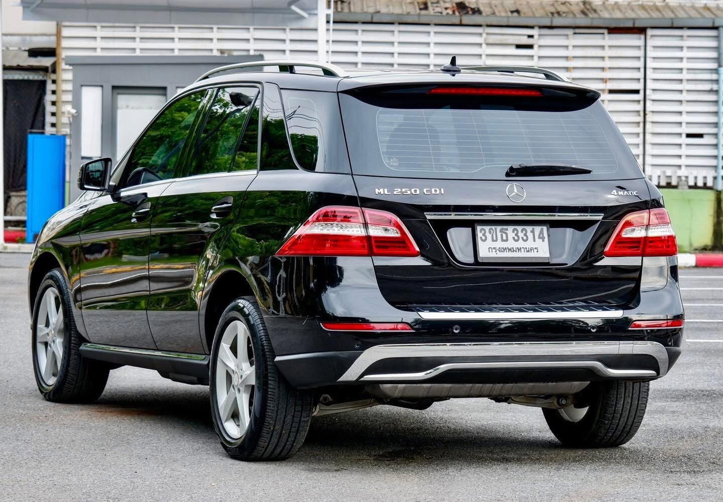 Benz ML250d Bluetec Executive 4Matic ปี 2014