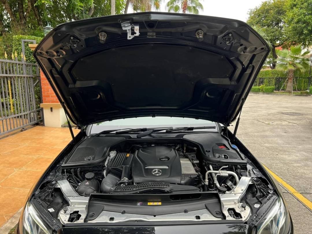 Mercedes BENZ E300 Coupe 2.0 AMG Dynamic ปี 2018