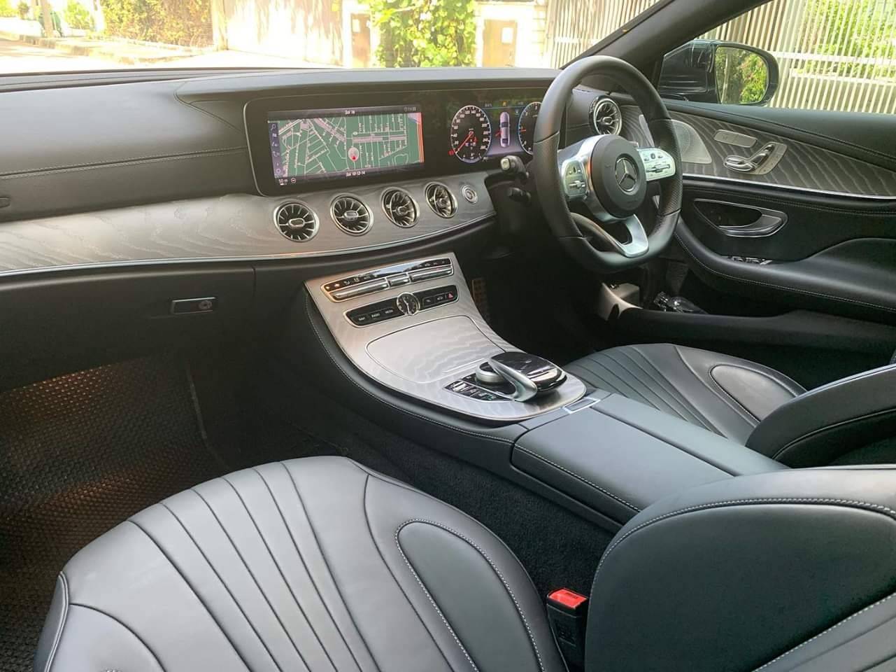 Mercedes Benz CLS 300 d AMG ปี2019**SOLD OUT**
