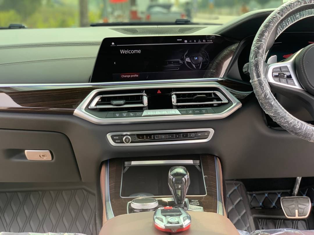 BMW X5 XDrive 3.0 Diesel 4WD M SPORT F15TOP Of The LINE 258 HP ปี 2019
