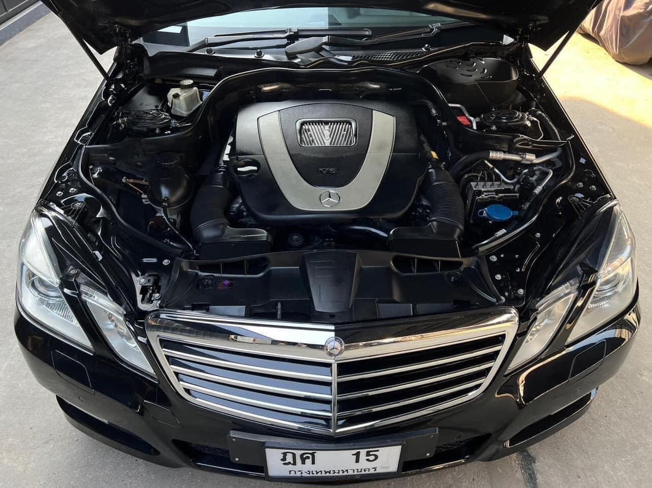 Mercedes Benz E300 ปี2011