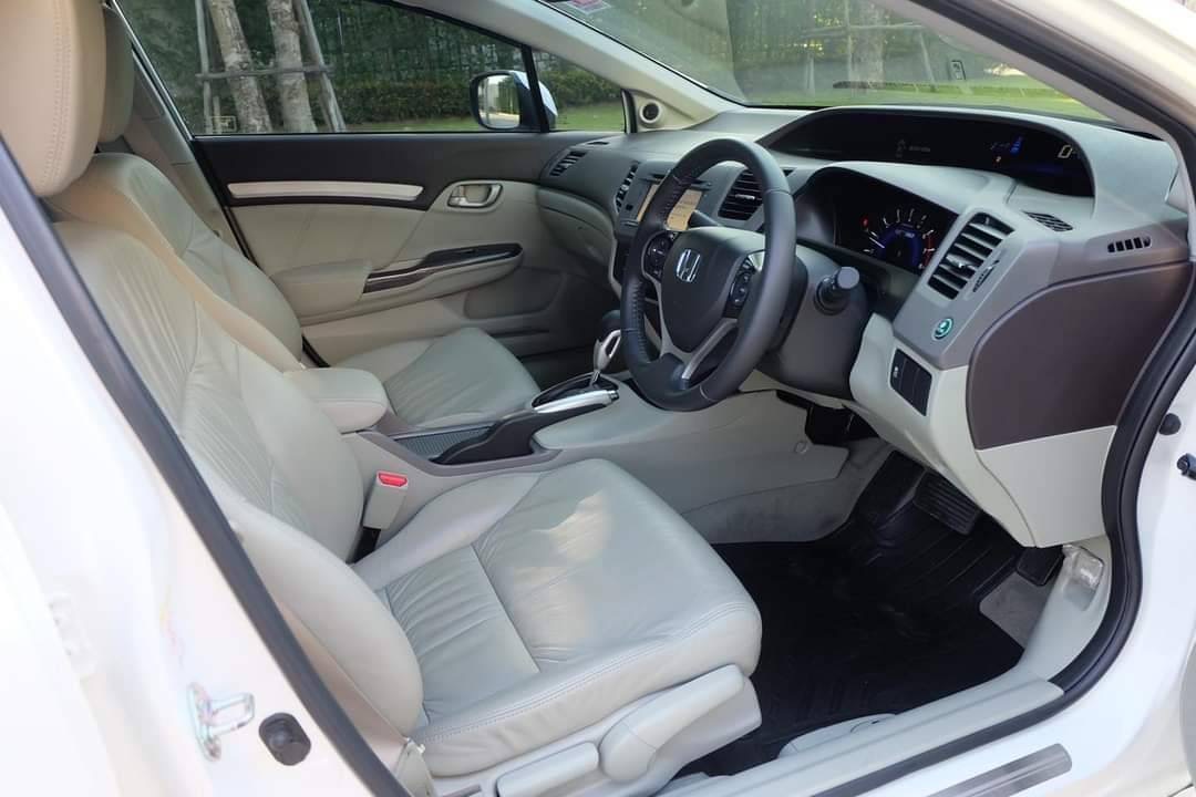 Honda civic รุ่นTop ปี 2013