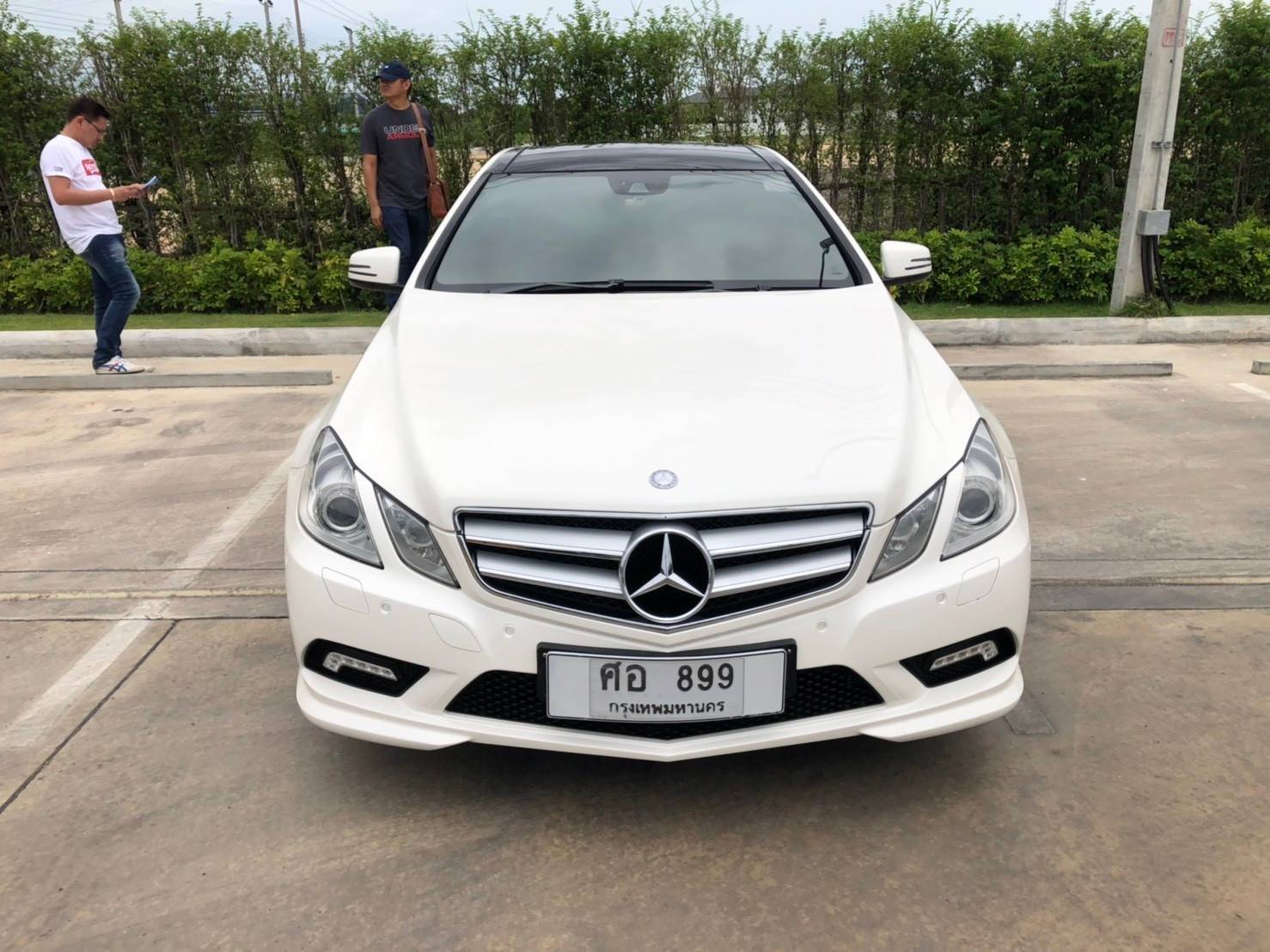 Mercedes Benz E250 CGI Coupe ปี2011