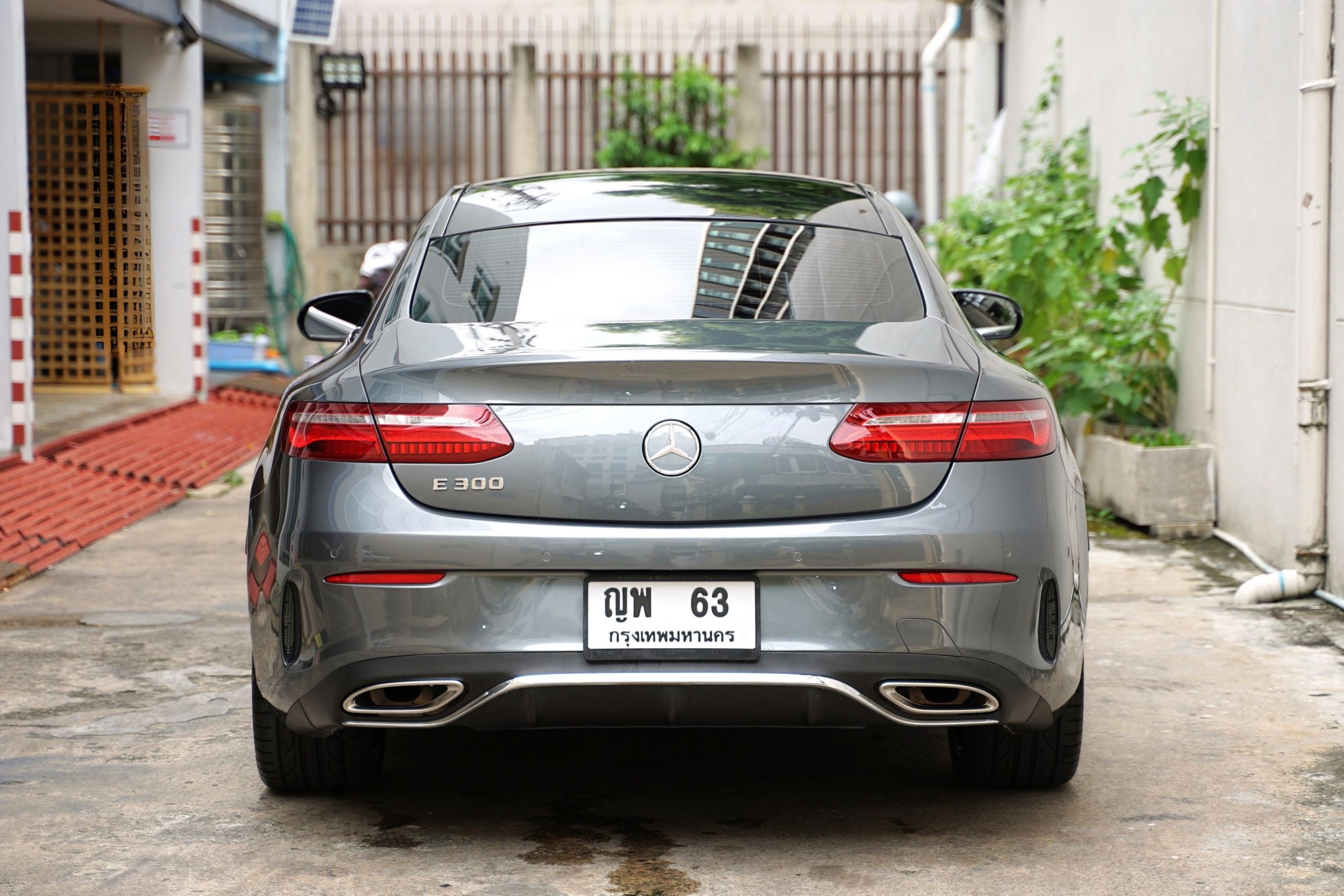 Mercedes Benz E300 Coupe AMG Dynamic ปี 2017