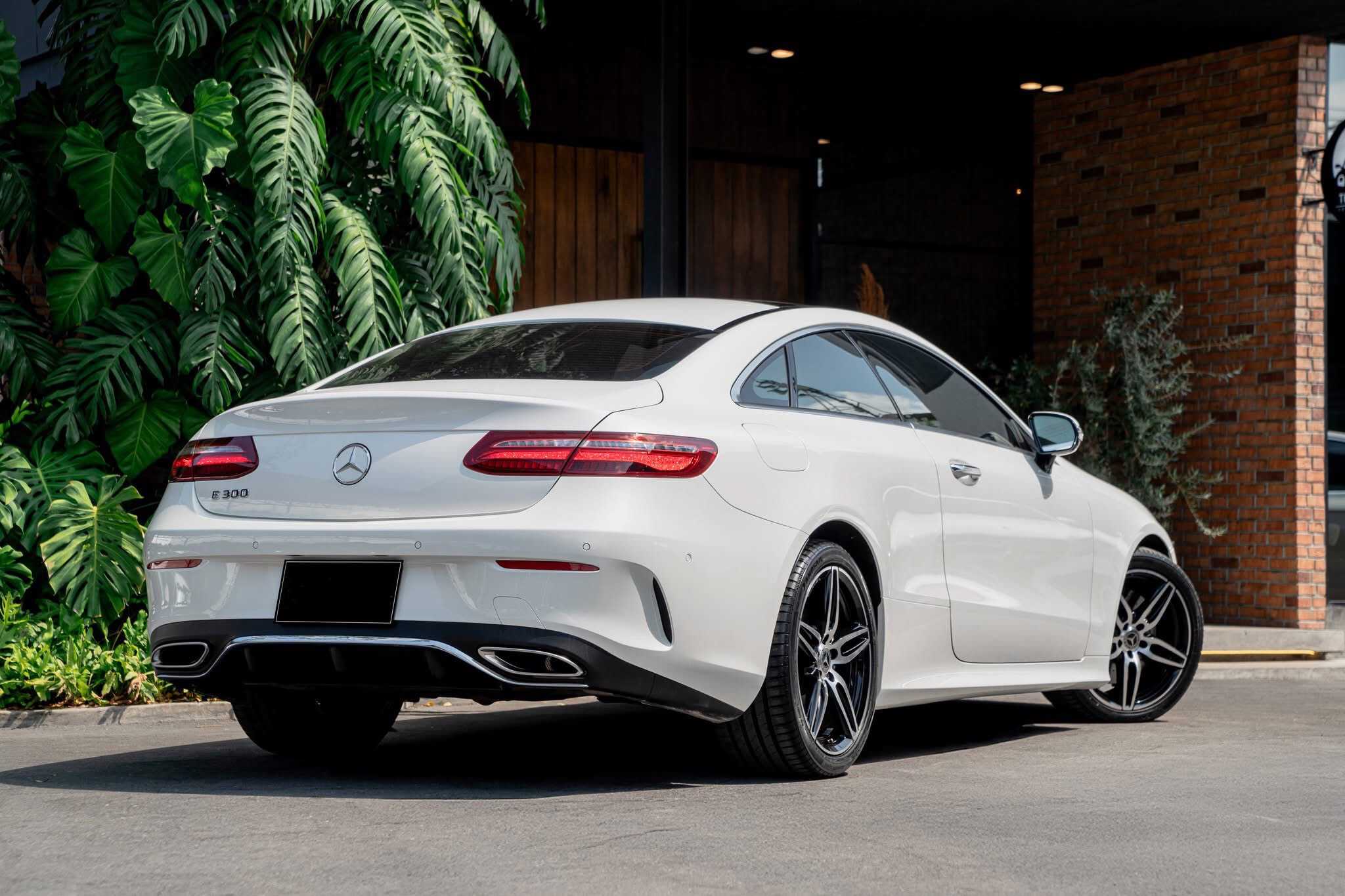 Mercedes Benz E300 Coupe AMG Dynamic ปี2018
