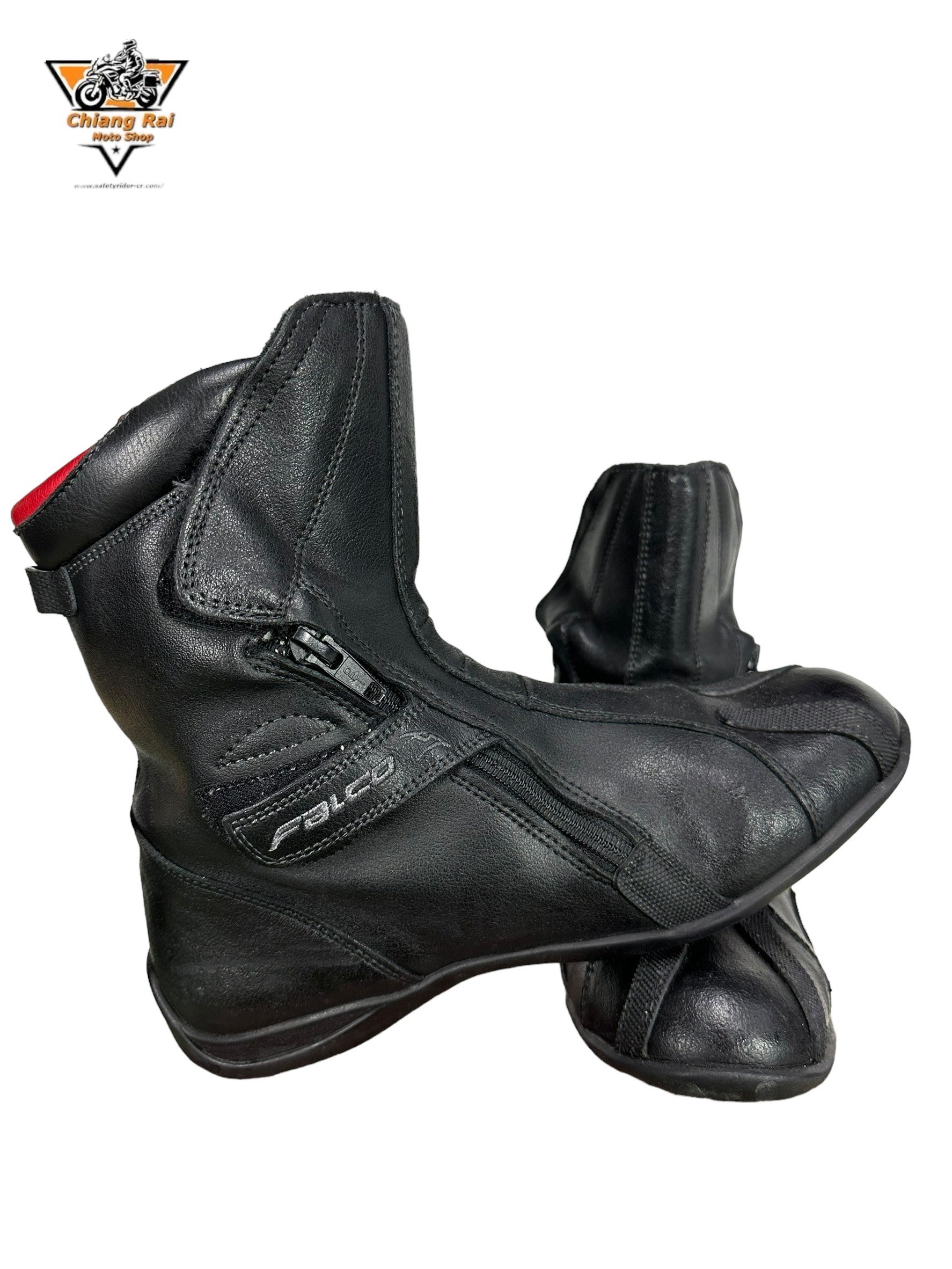 รองเท้าขี่มอเตอร์ไซด์( มือสอง) RCBS-743 Size ขนาดจากป้าย 44:EUR / 9:UK / 27.1:Cm.(Falco)