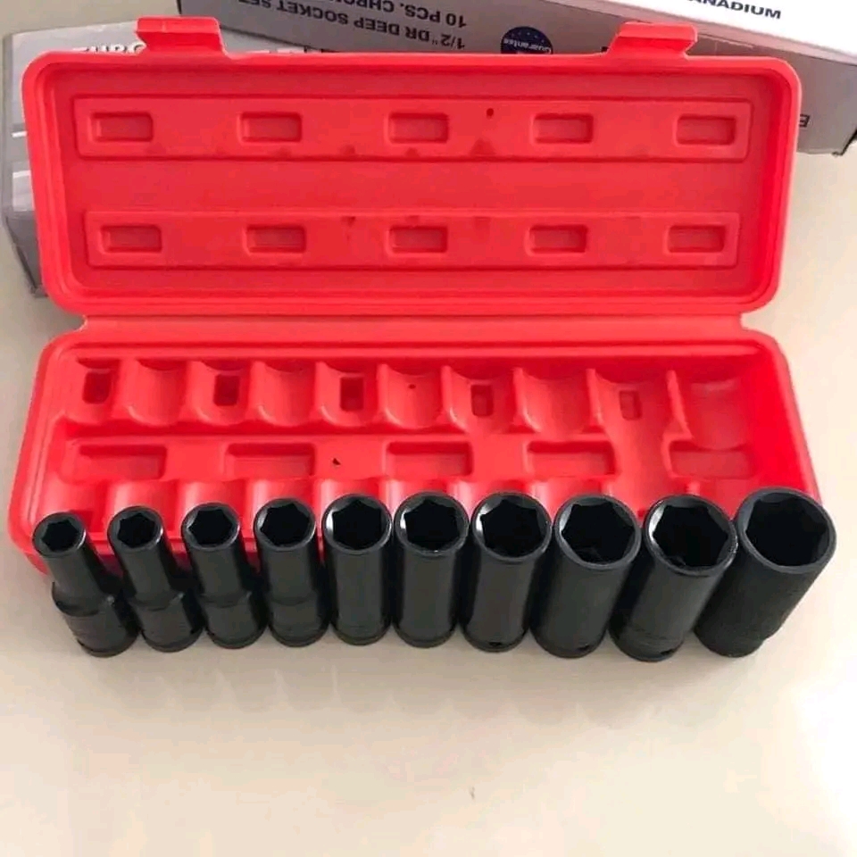 ชุดลูกบล็อกลมยาว 4 หุน ยี่ห้อ EURO KING TOOLS ขนาด 10