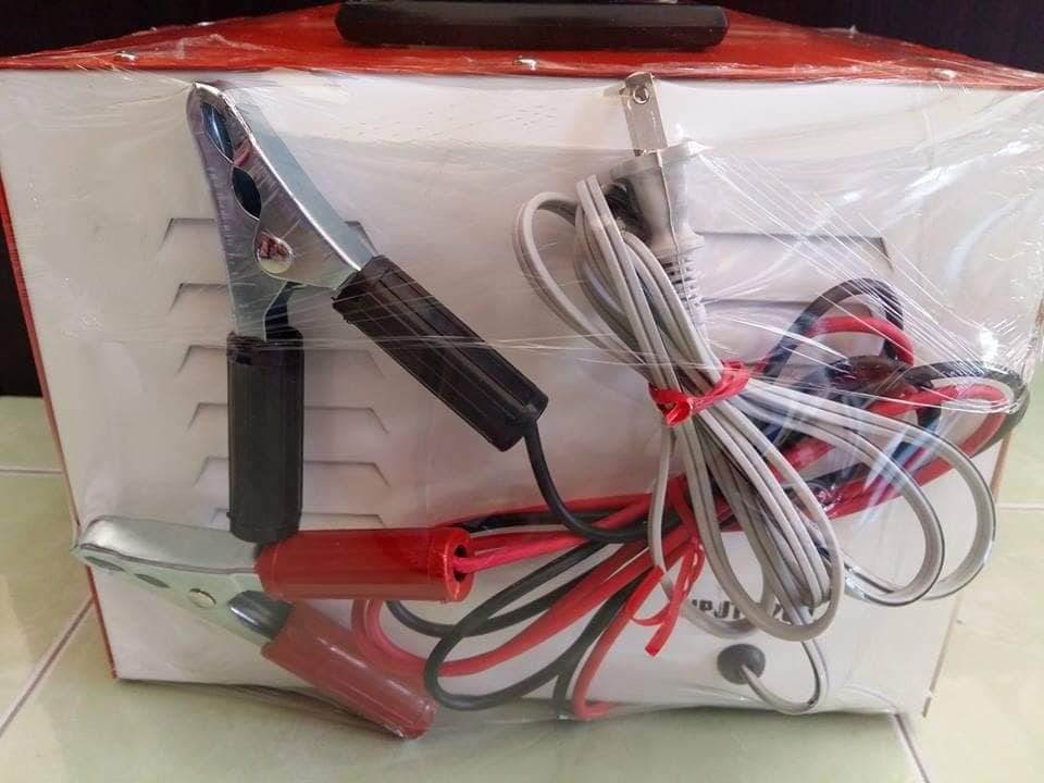 ตู้ชาร์จแบต Makito ปรับโวลต์ได้ 6-24V 30A