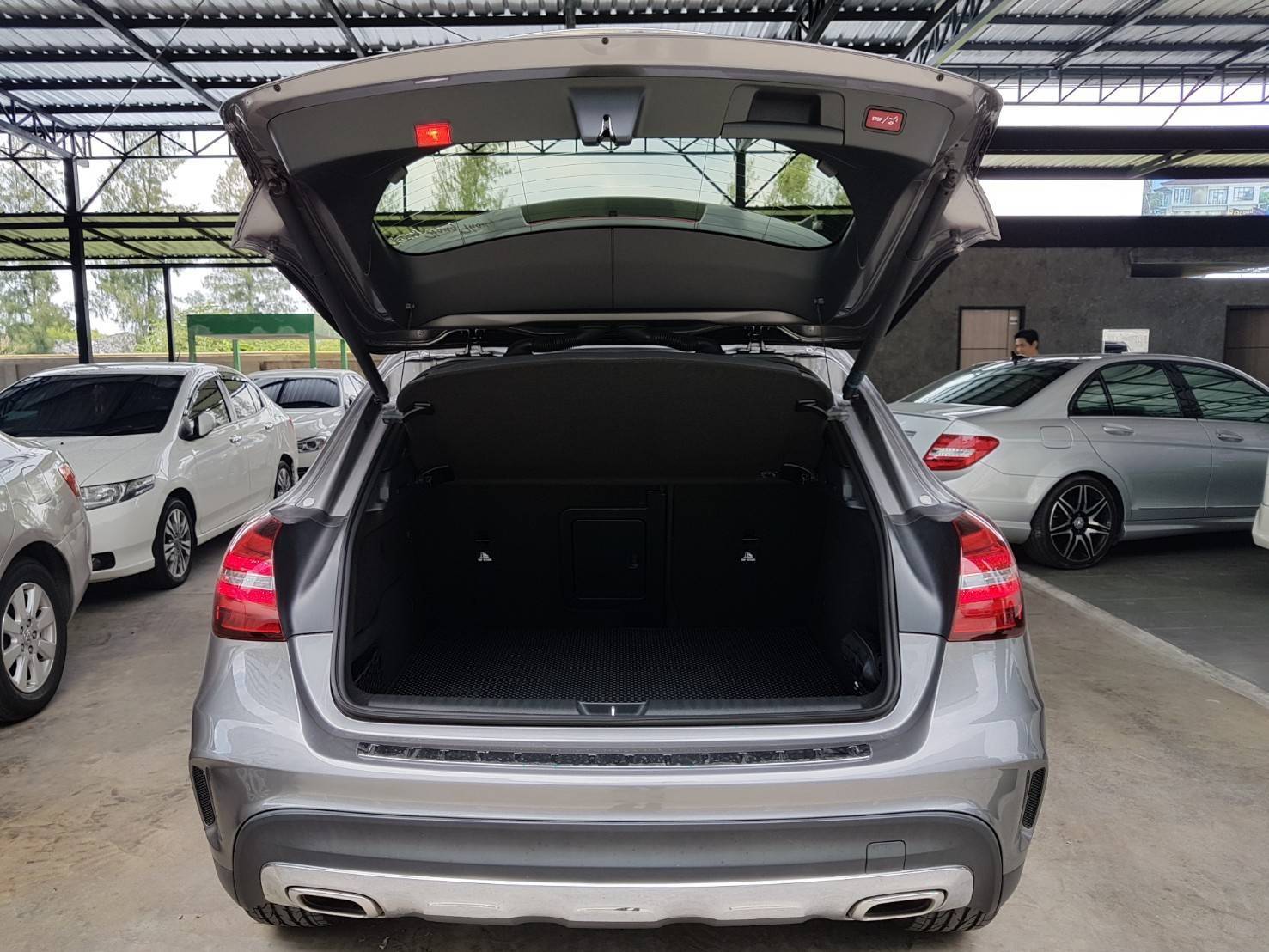 ขาย Benz GLA 250 AMG ปี 2017