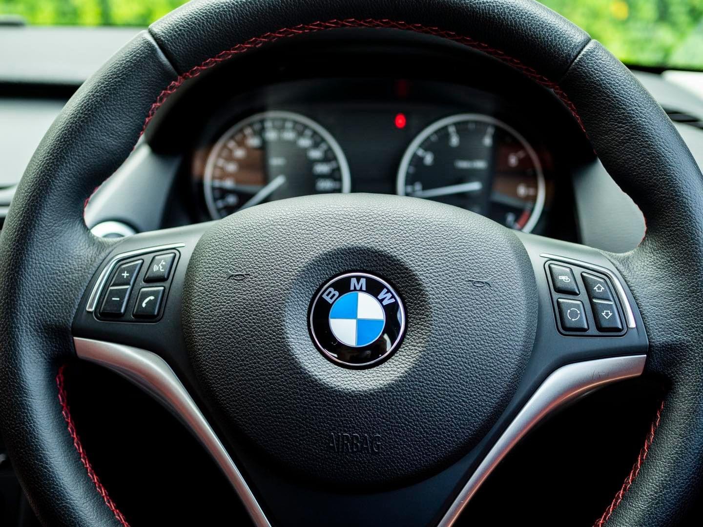 BMW X1 sDrive 18i SPORT ปี 2014