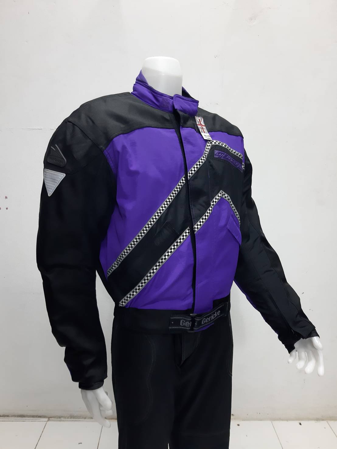 เสื้อขี่มอเตอร์ไซด์( มือสอง) RCS 448 : อก 50" ยาว 26" ** Hein Gericke