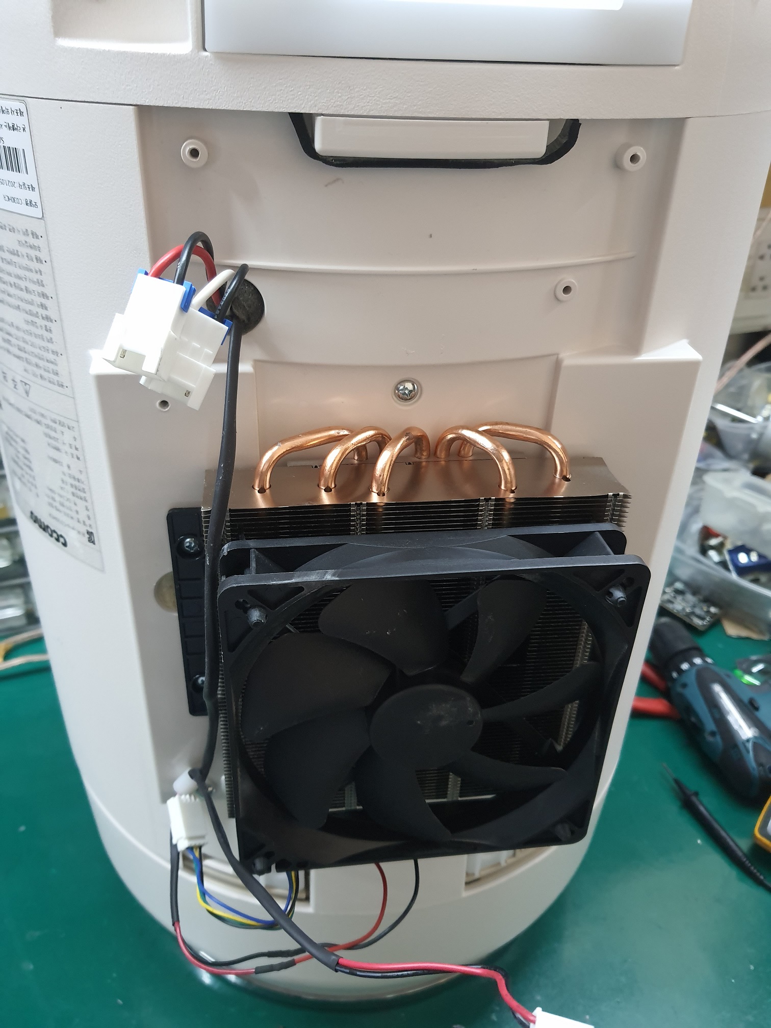 ซ่อมตู้เย็นมินิโฮมบาร์ ยี่ห้อ CCOMO รุ่น C030HCR อาการไม่เย็น