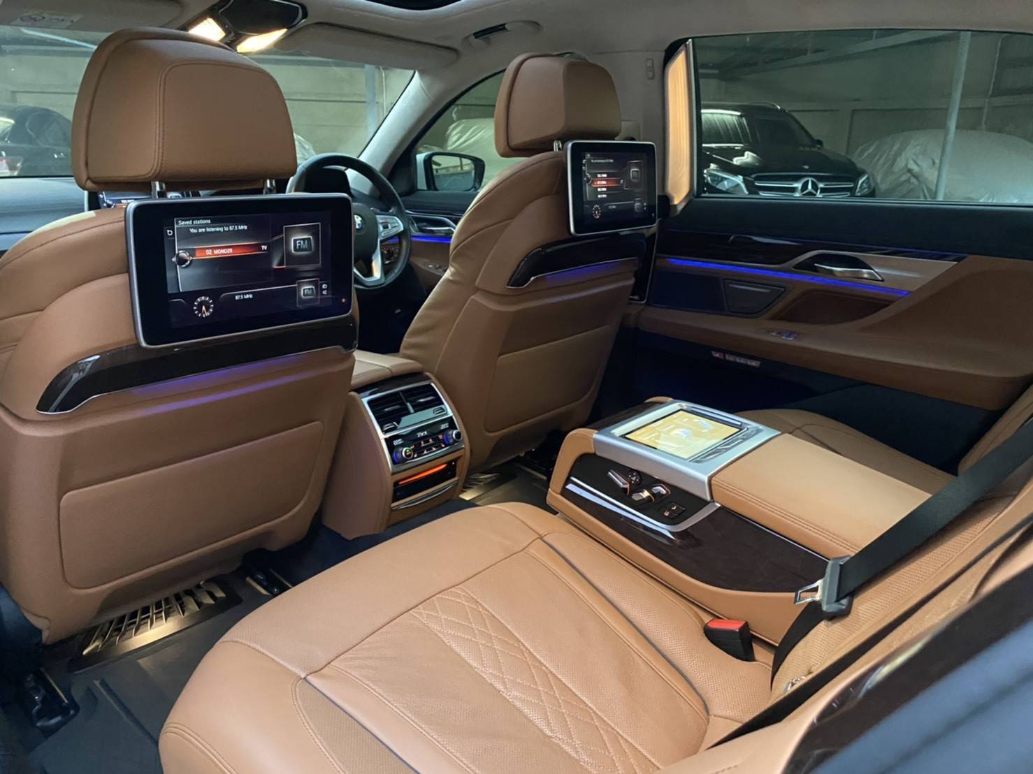 BMW 740Li (G12) ปี2016
