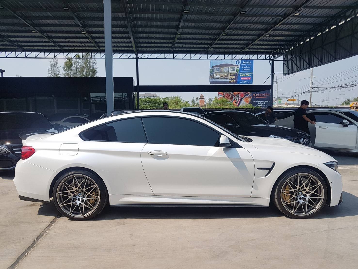 BMW M4 ปี 2017
