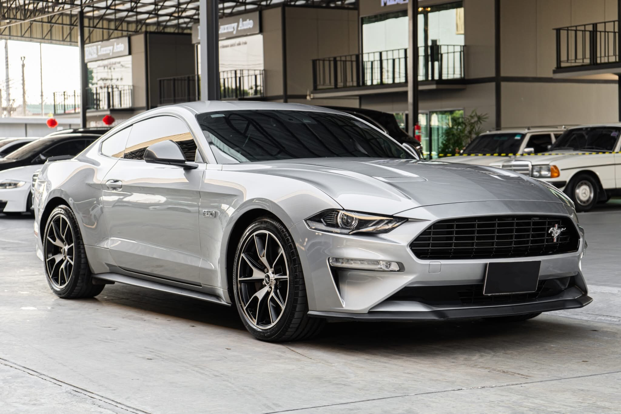 Ford Mustang 2.3 High Performance Iconic Silver ปี 2020